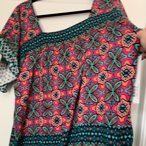 Tribal Size L top NEW WITH TAGS - Picture 6 of 16